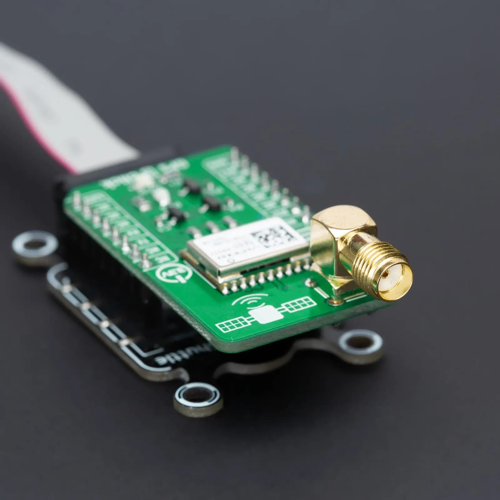 Mikroe GPS 6 Click Board - Gallery Image 8