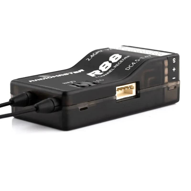 Radiomaster R88 V2 Receiver - Gallery Image 1