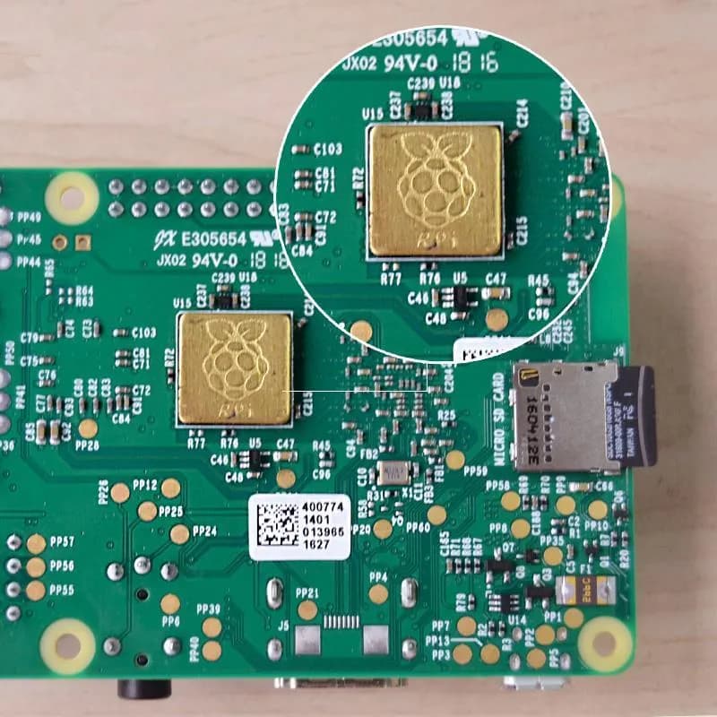 Raspberry Pi 3 Heat Sink set - Gallery Image 1
