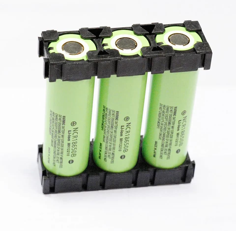18650 3×1 Battery Cell Spacer/Holder - Gallery Image 2