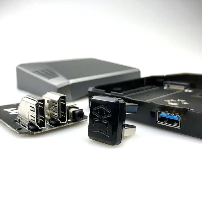 Argon ONE M.2 Expansion Board (NVME) - Gallery Image 4
