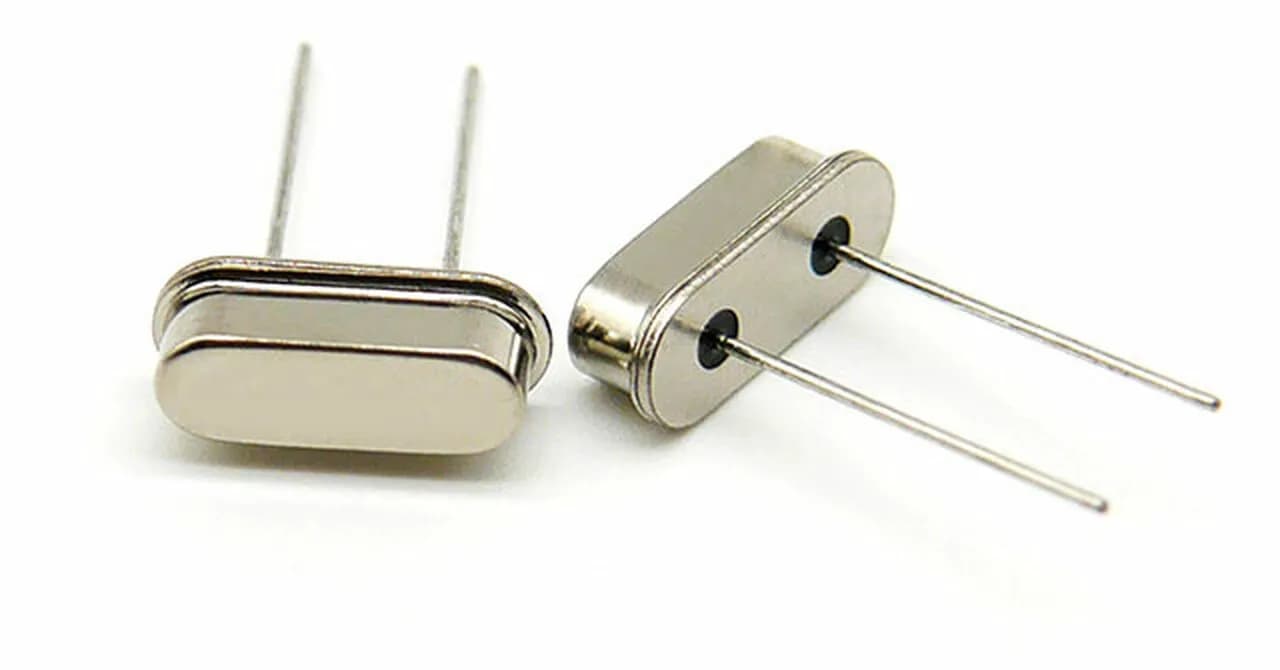 HC49S-8-30-50-70-30-ATF-Crystal - Gallery Image 1