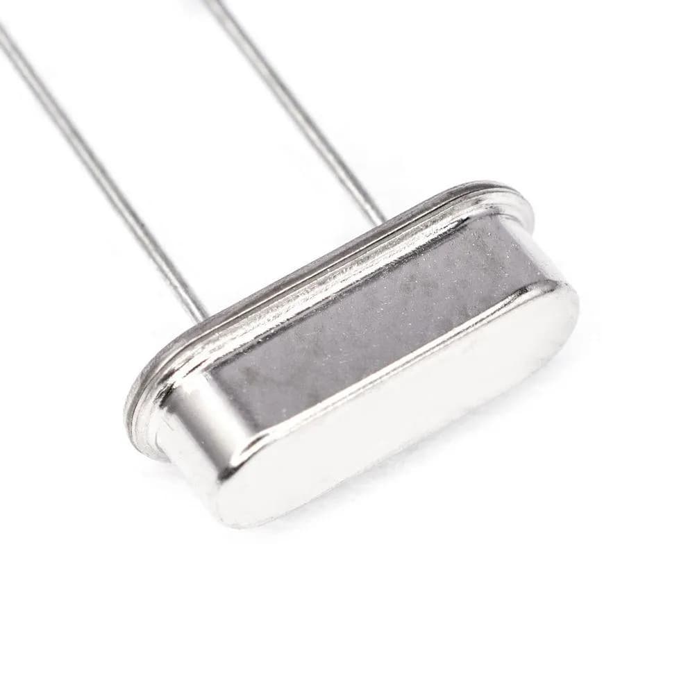 HC49/U 8MHz Crystal Oscillator - Gallery Image 1