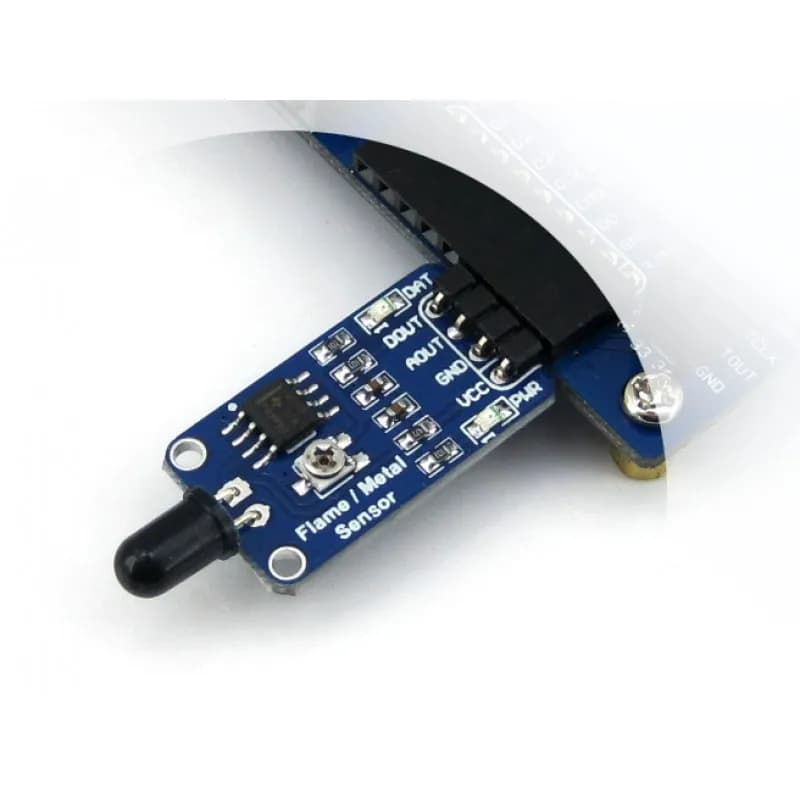 Waveshare Flame Sensor - Gallery Image 3