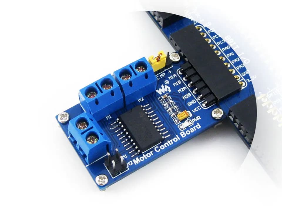 Waveshare Motor Control Board - Gallery Image 3